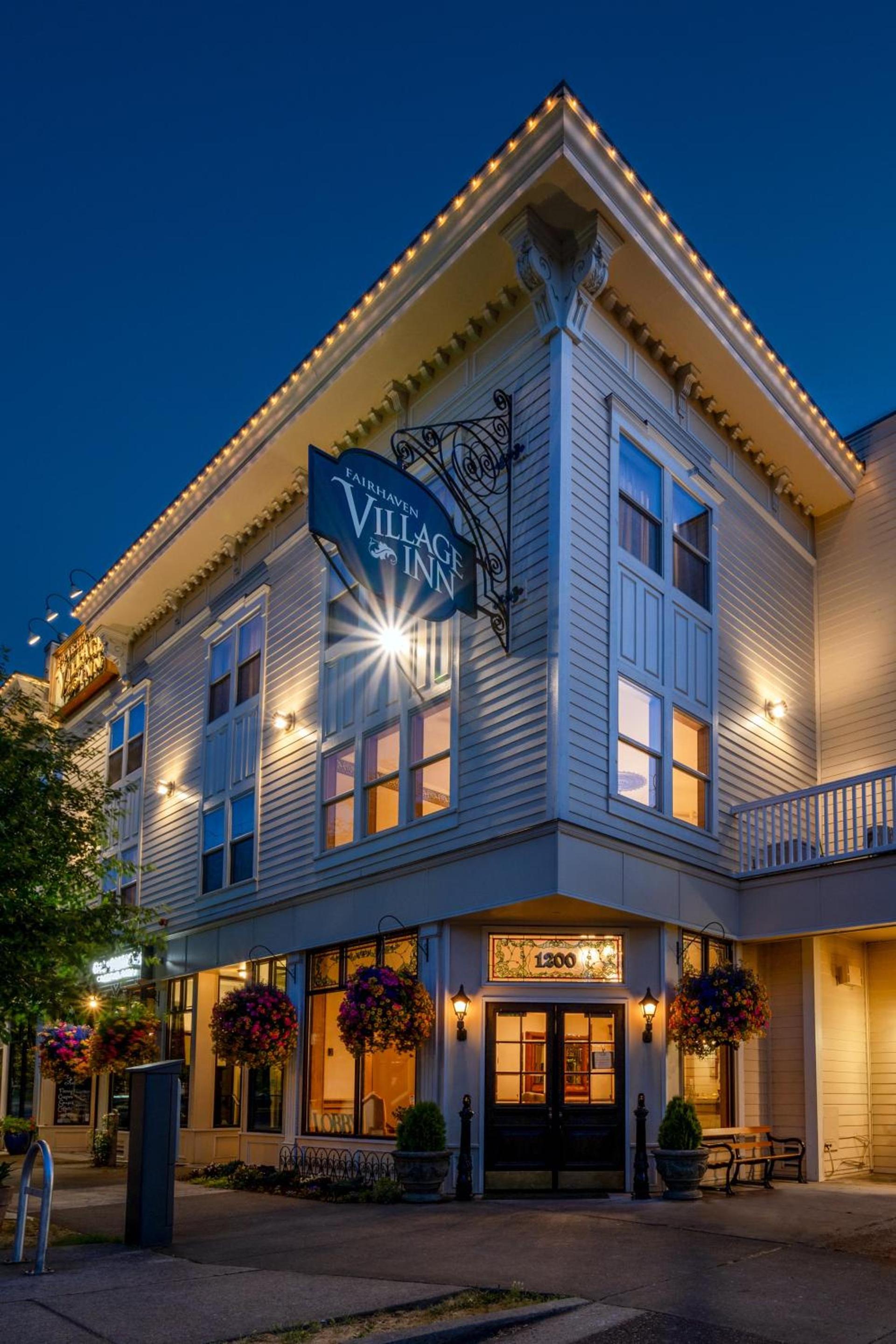 Fairhaven Village Inn photo 54