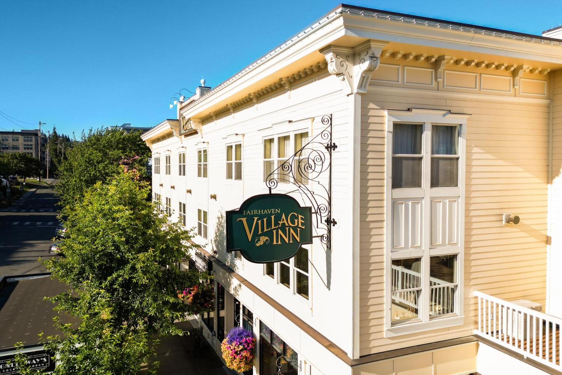 Fairhaven Village Inn photo 60