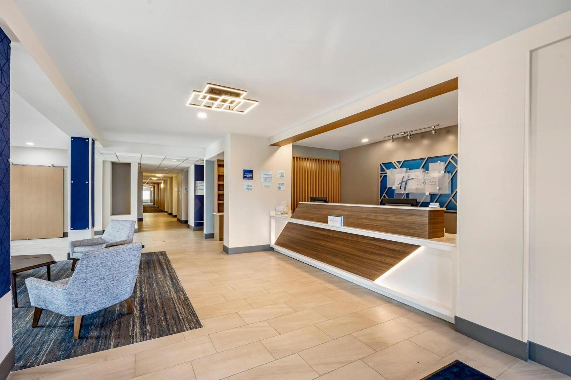 Holiday Inn Express White House by IHG photo 45