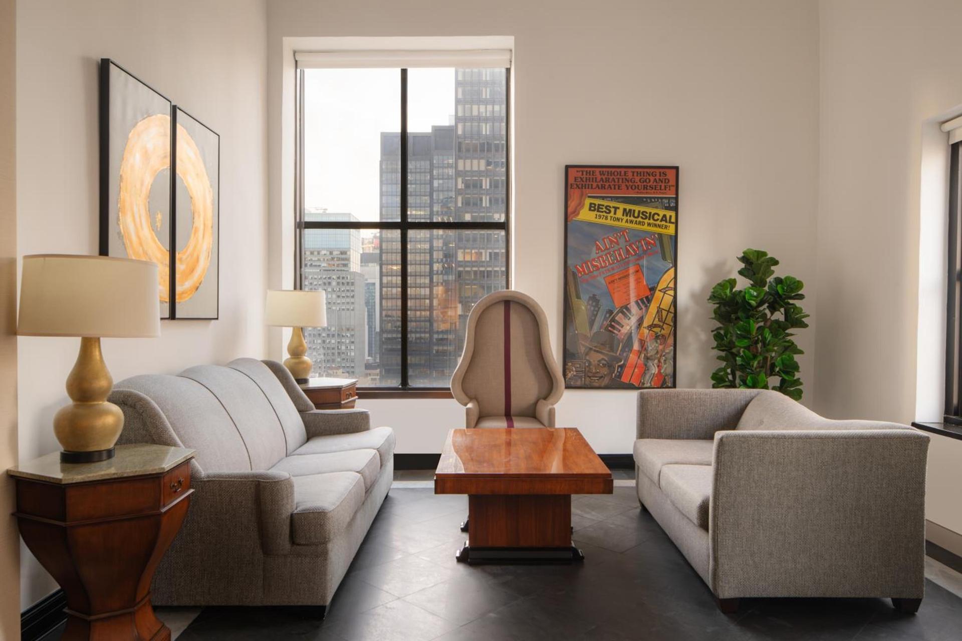 The Manhattan Club photo 96