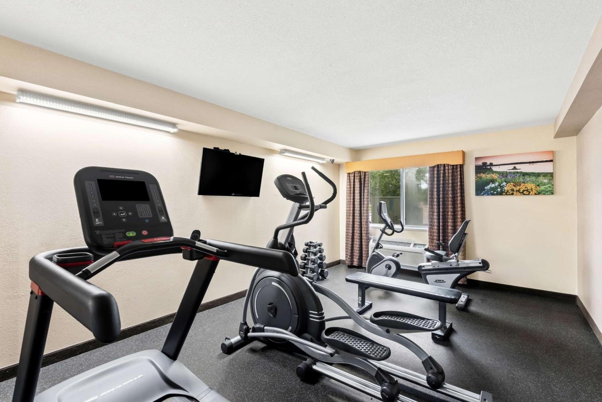 Best Western Airport Inn photo 29