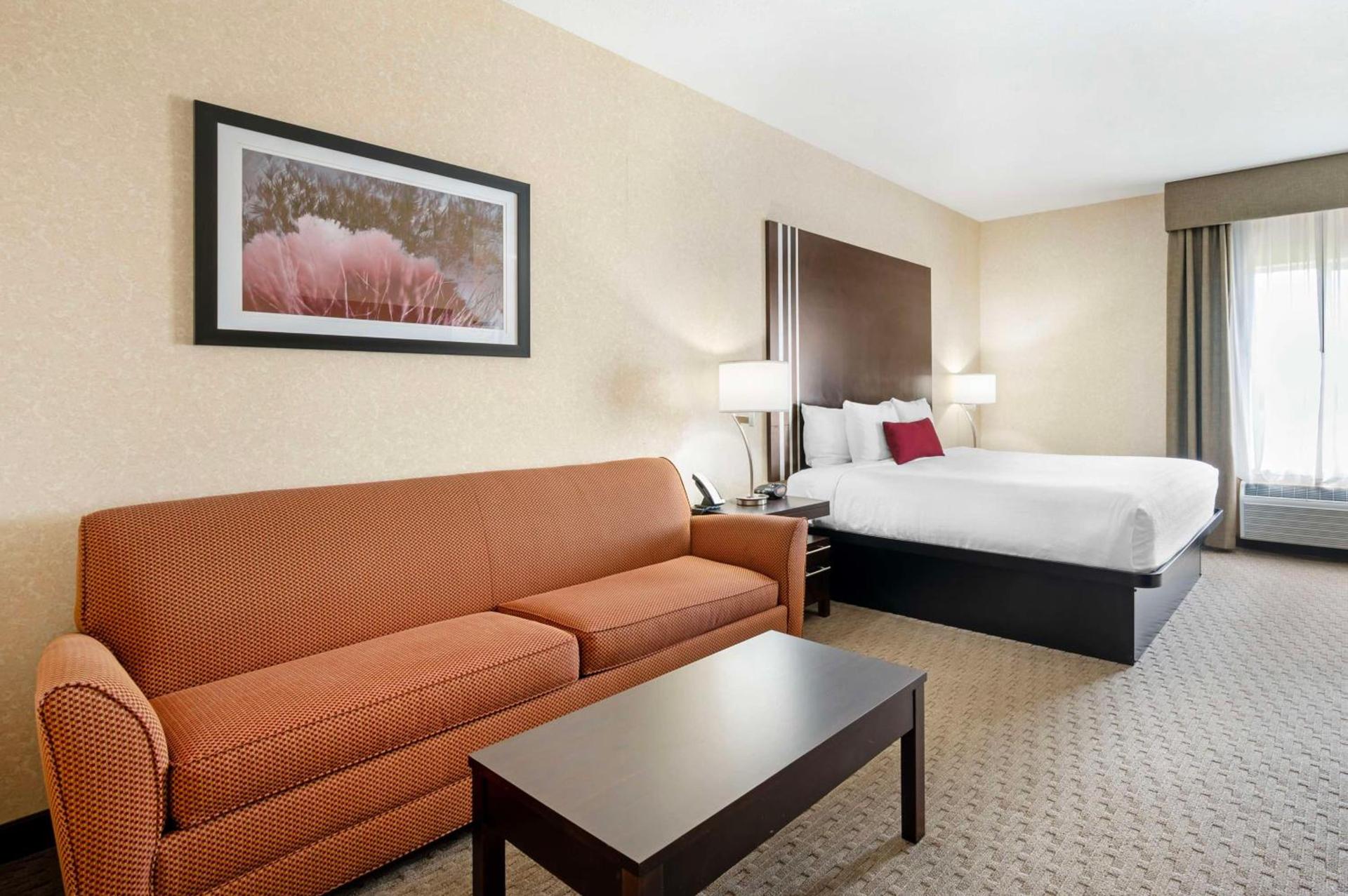 Best Western Plus Howe Inn photo 17