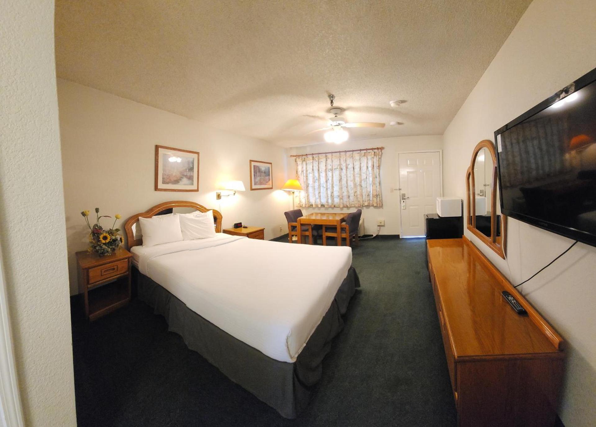 Formosa Inn photo 18