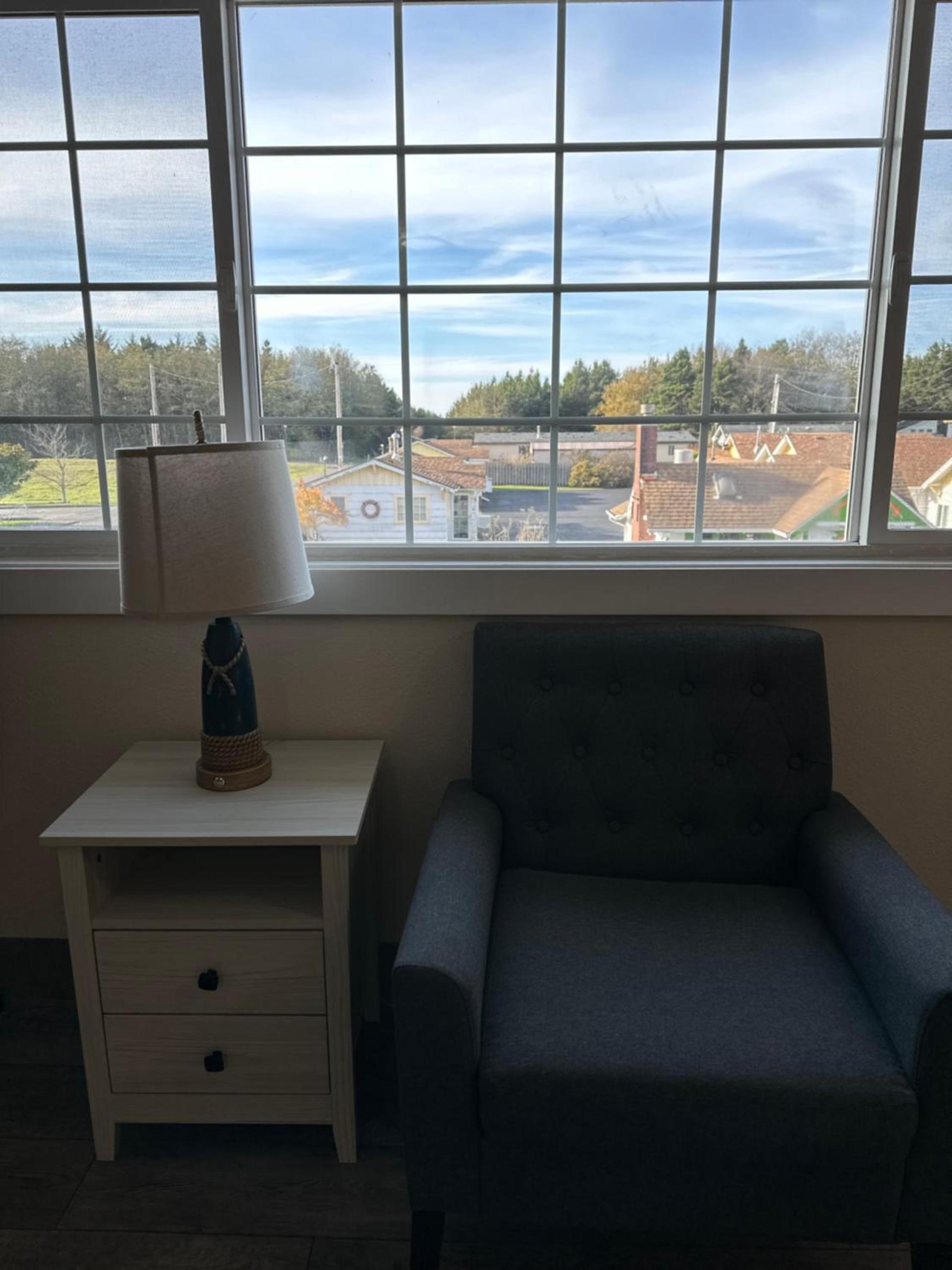 Coastal Inn and Suites photo 43