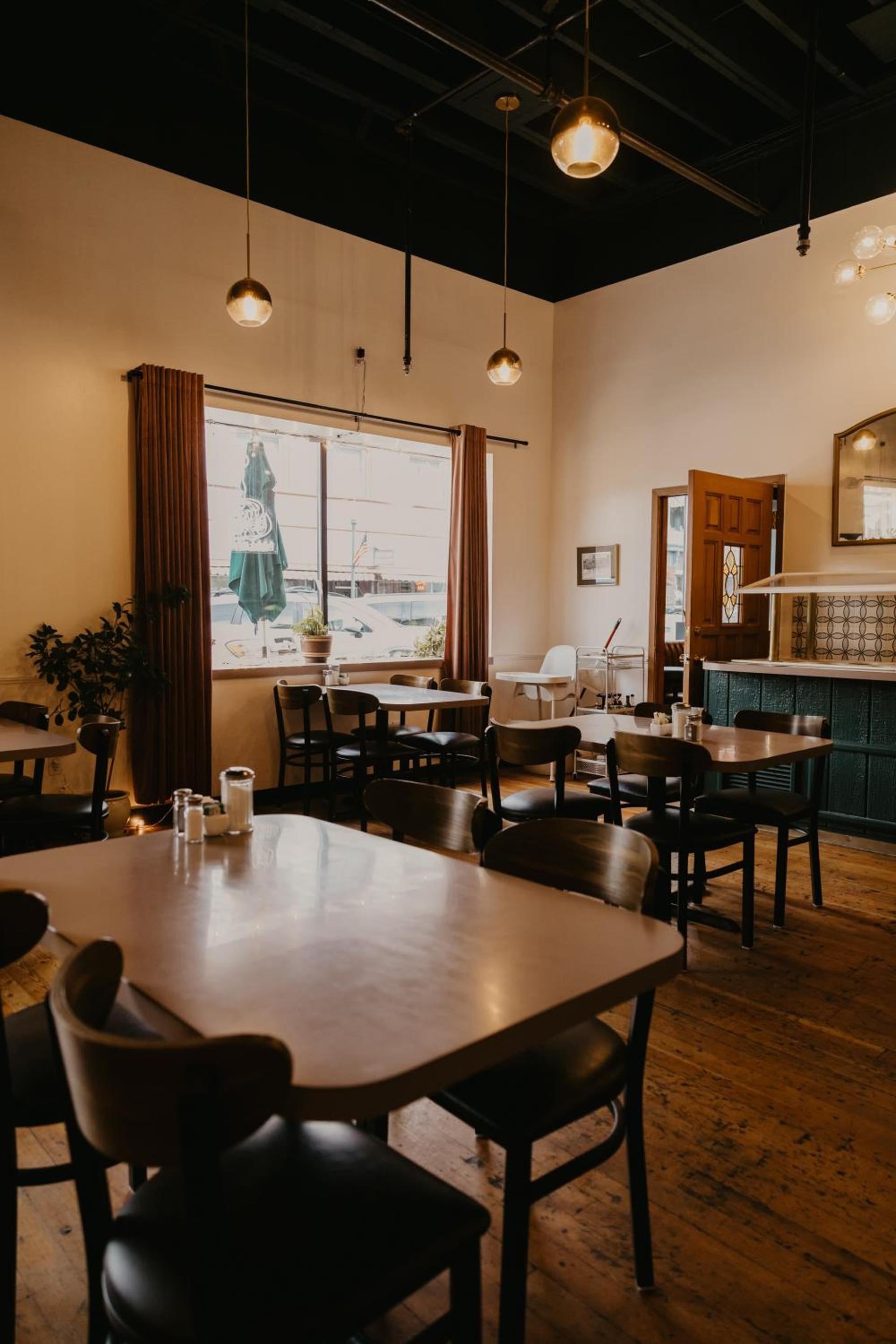 The Brooks Hotel Restaurant and Lounge photo 66