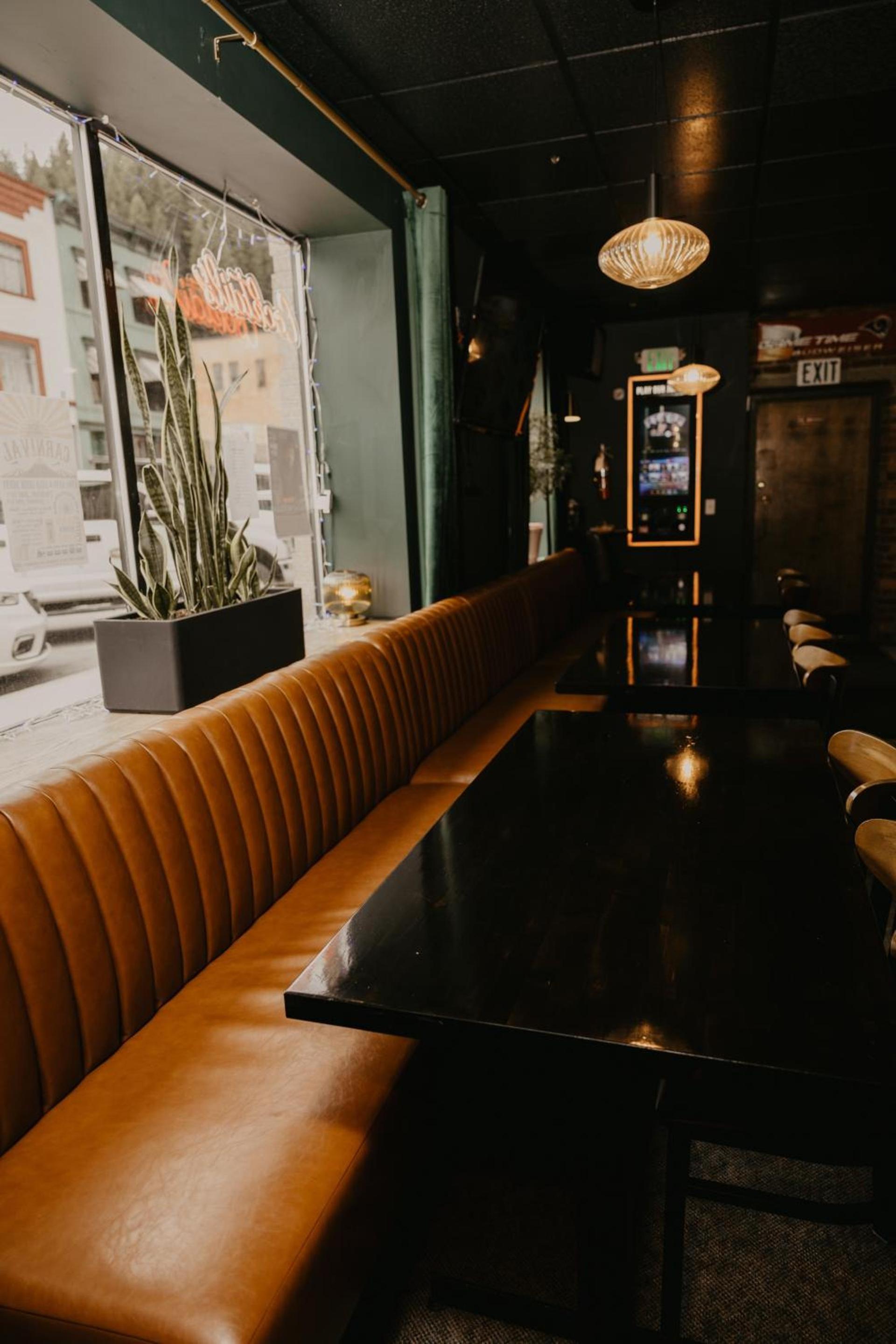 The Brooks Hotel Restaurant and Lounge photo 9
