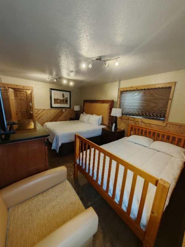 Wagon Wheel Hotel photo 37