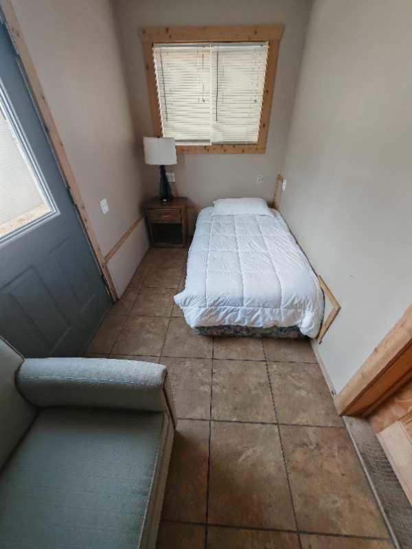 Wagon Wheel Hotel photo 39
