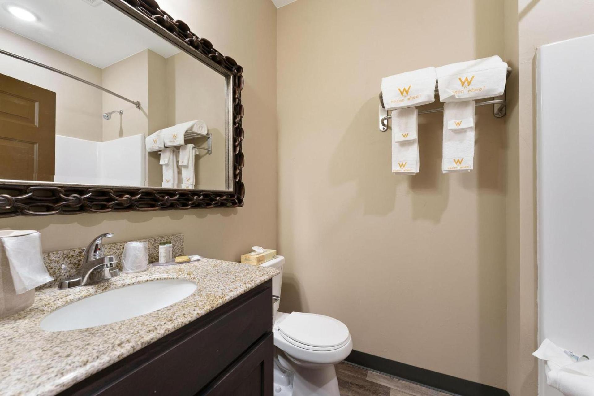 Wagon Wheel Hotel photo 40