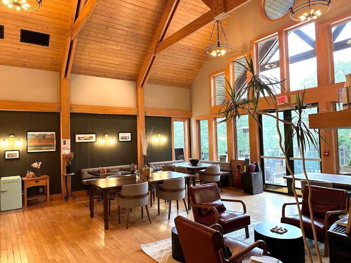 Minnewaska Lodge photo 22