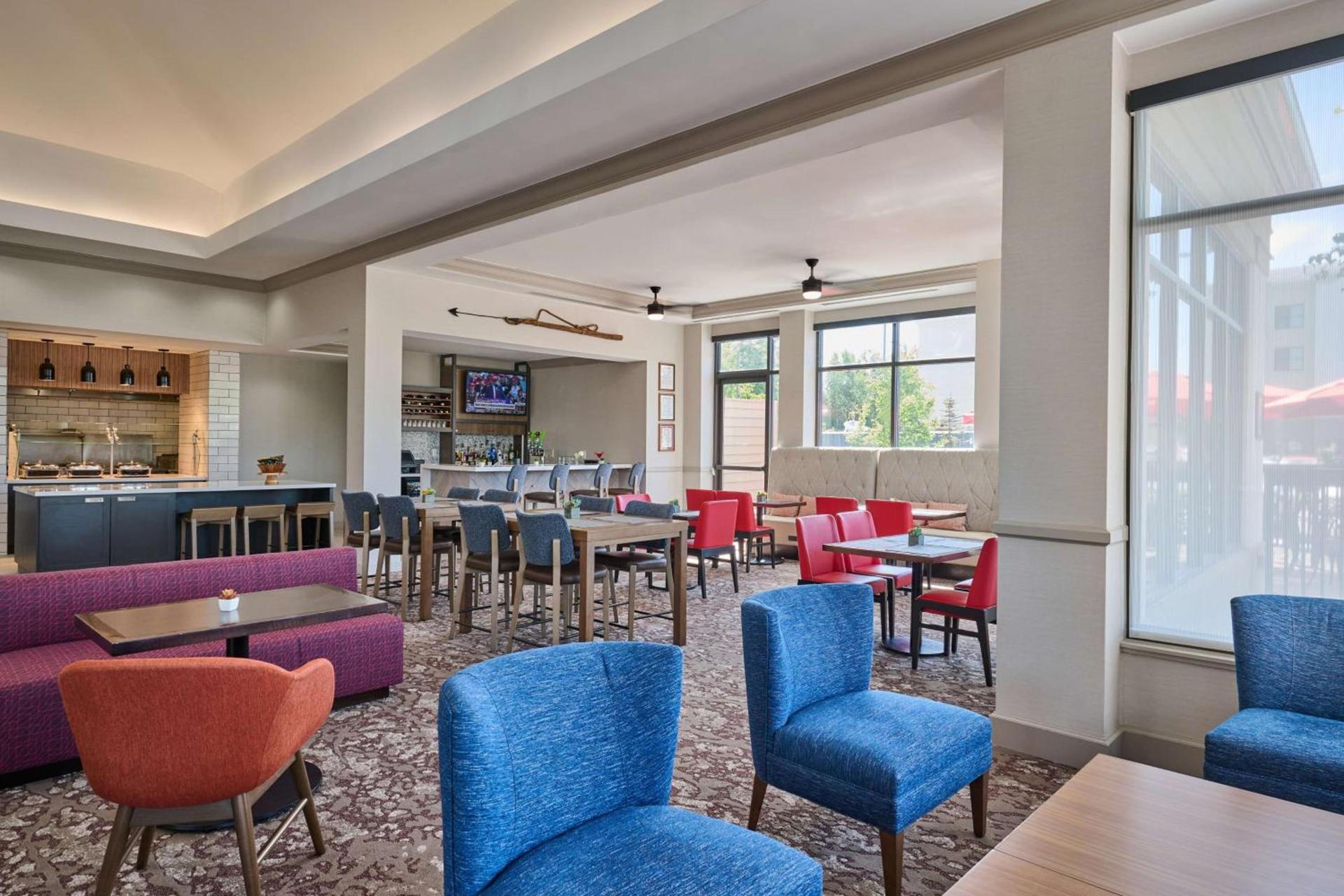 Hilton Garden Inn Anchorage photo 17