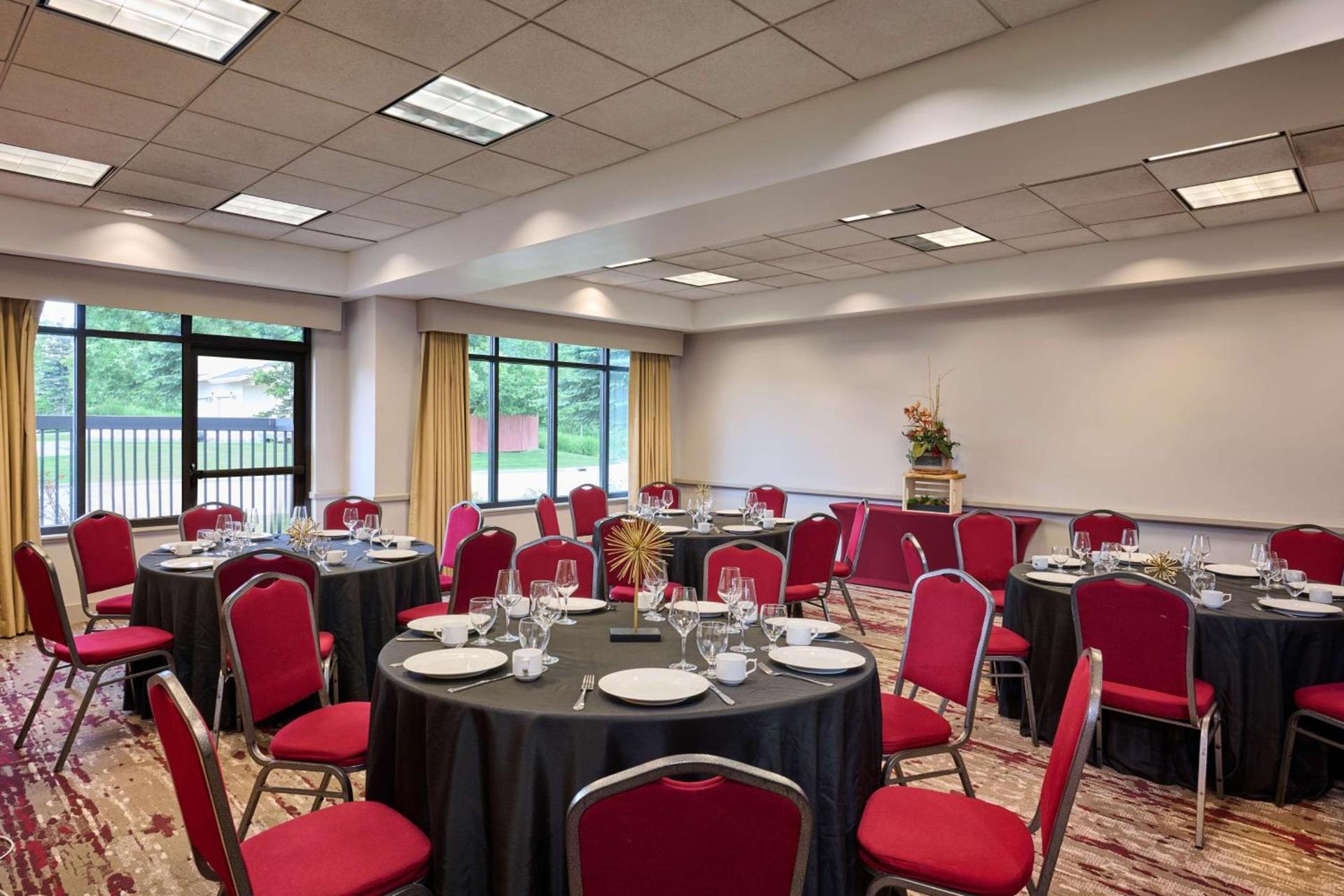 Hilton Garden Inn Anchorage photo 50