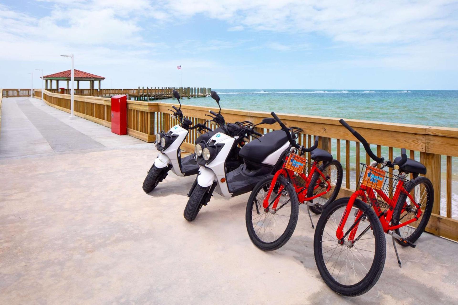 Casa Marina Key West, Curio Collection by Hilton photo 11