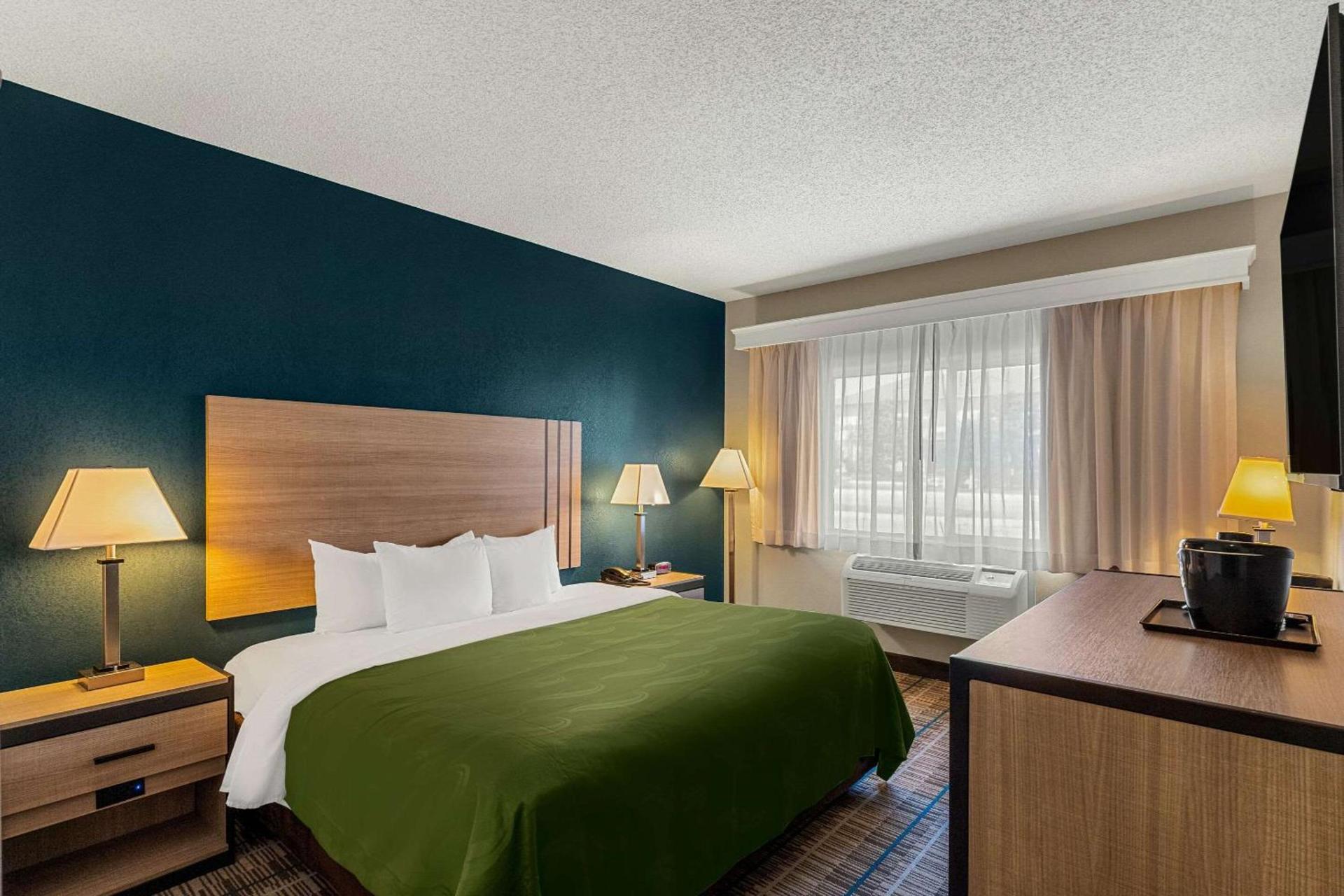 Quality Inn Denver Northeast Brighton photo 15