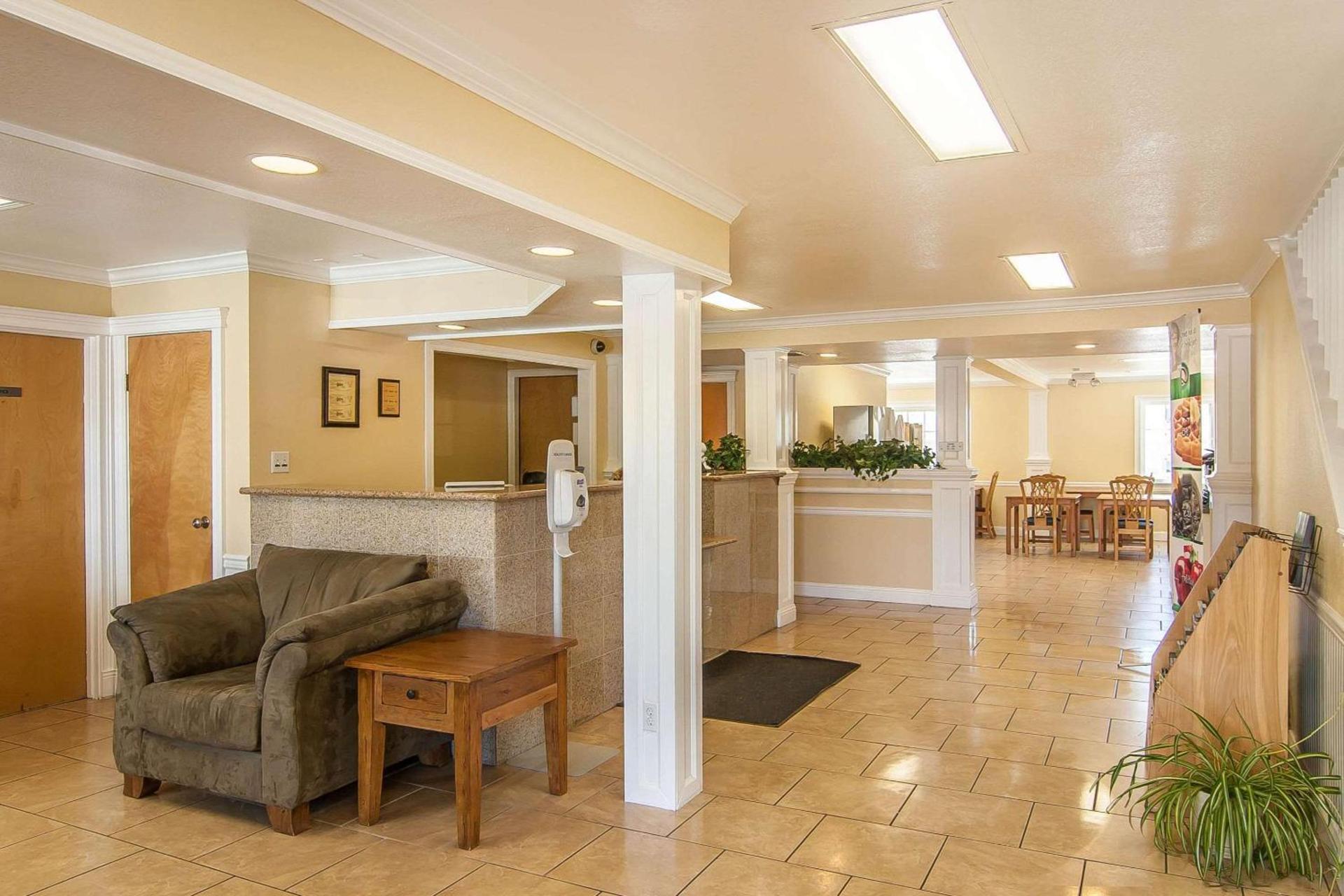 Quality Inn photo 5