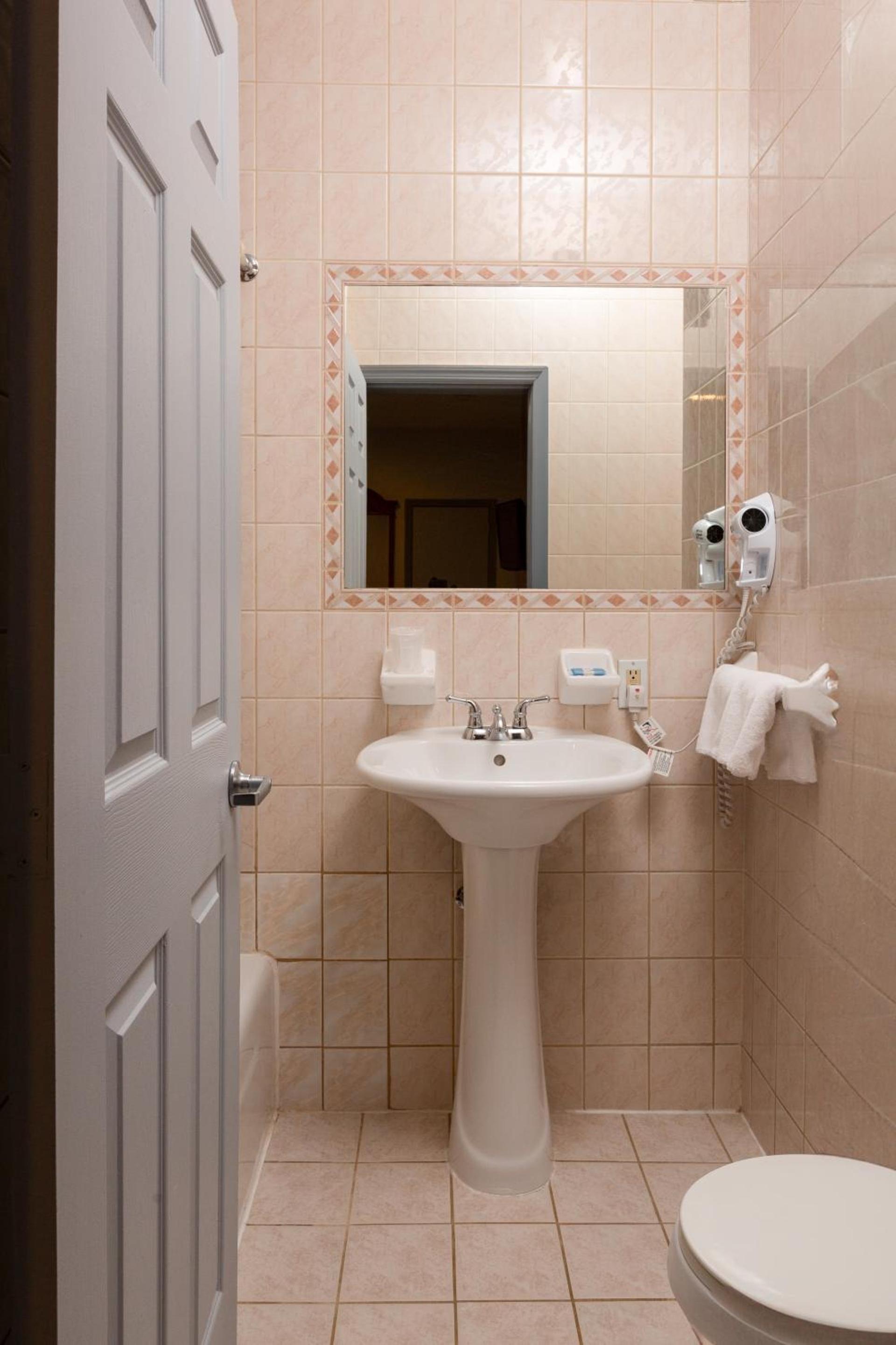 Hotel St. James photo 61