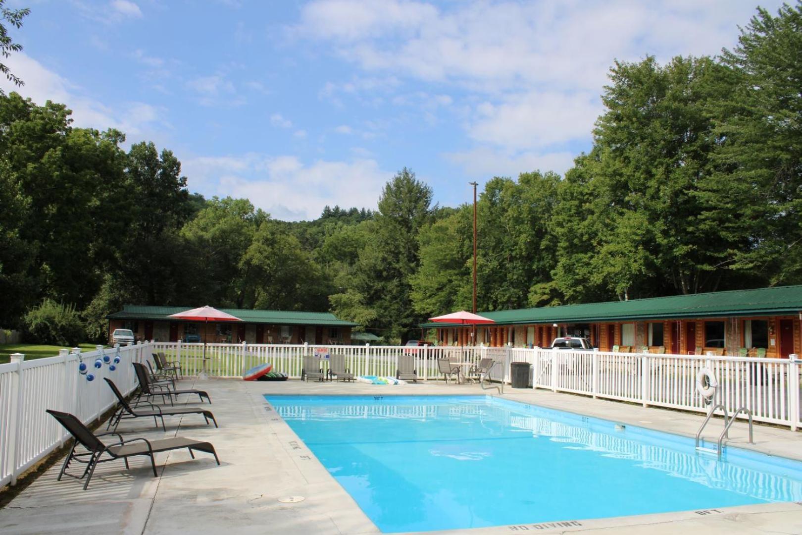 Two Rivers Lodge photo 2