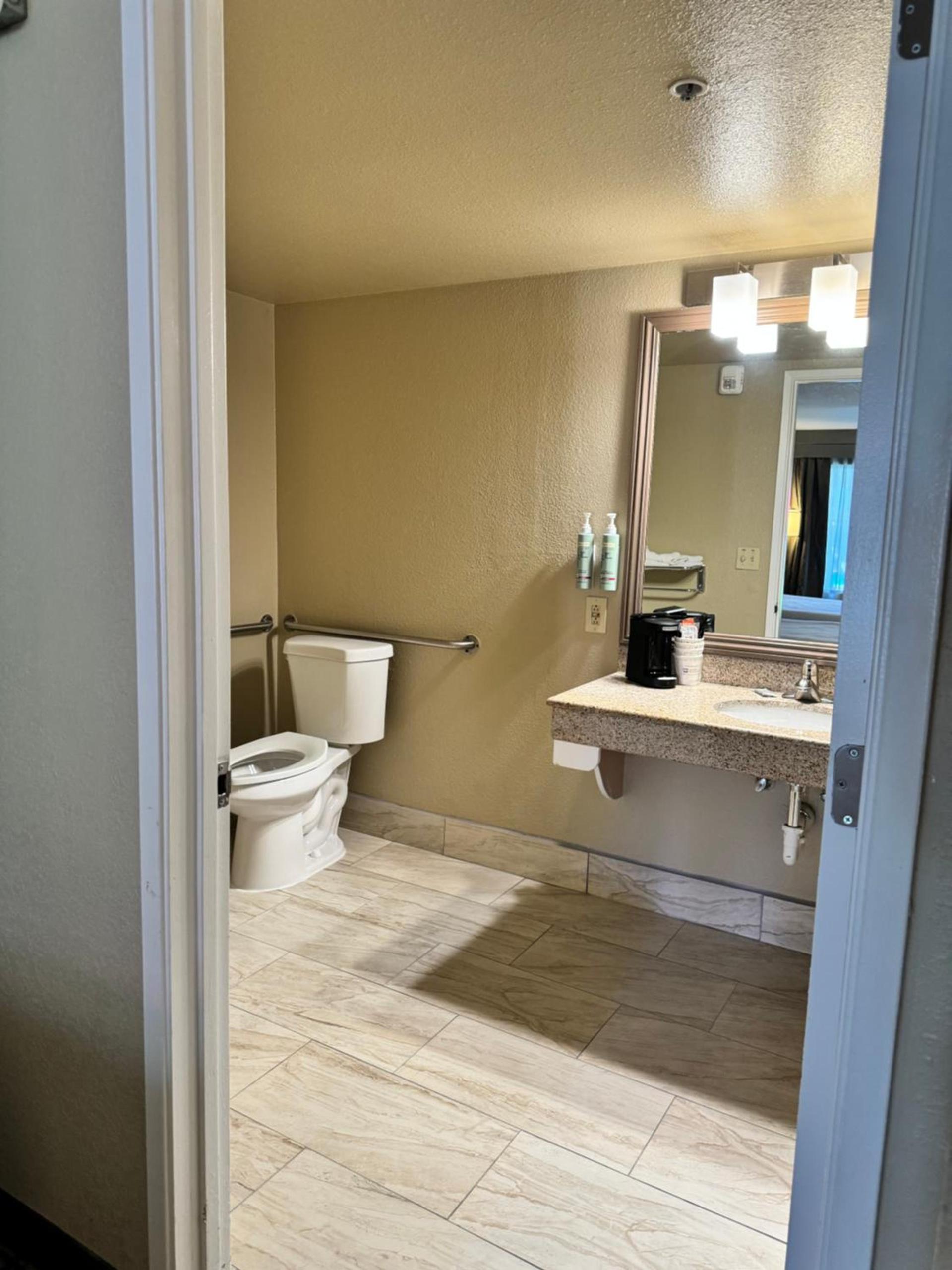 Best Western Heritage Inn photo 27