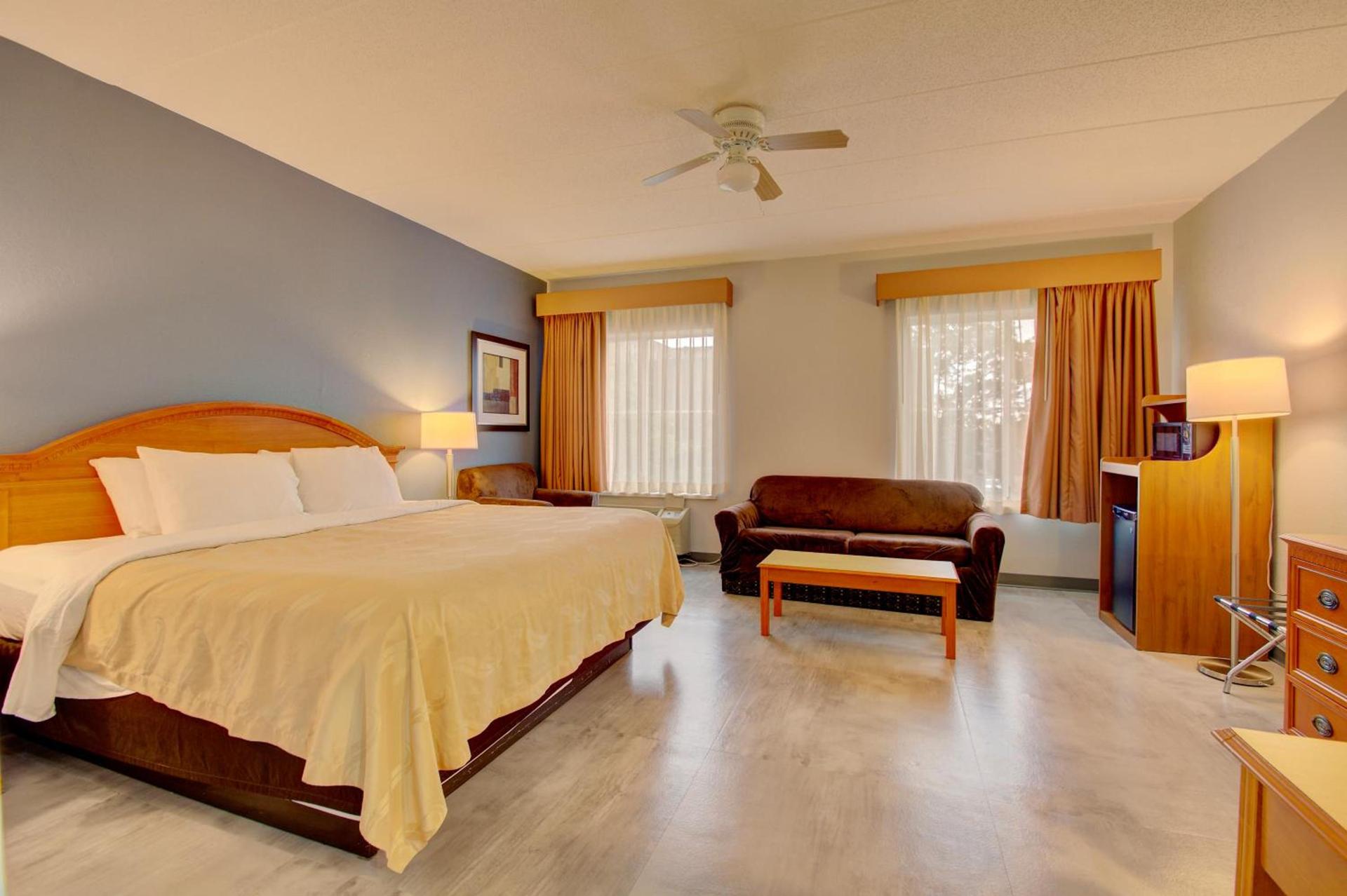 Quality Inn & Suites CVG Airport photo 39