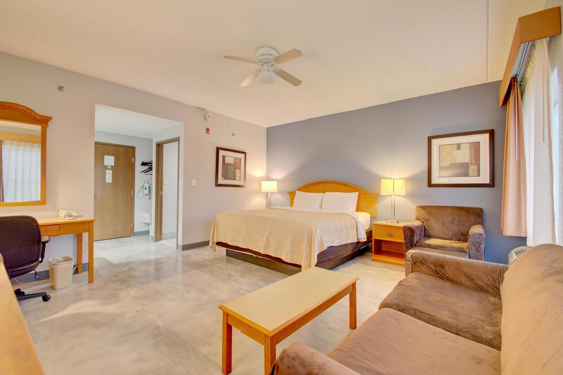 Quality Inn & Suites CVG Airport photo 70