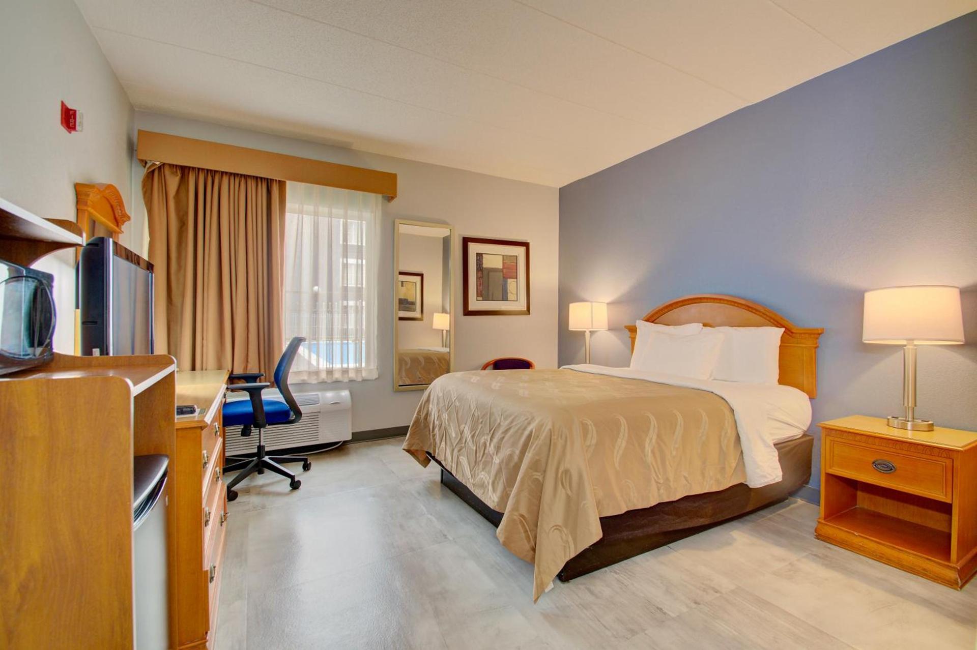 Quality Inn & Suites CVG Airport photo 71