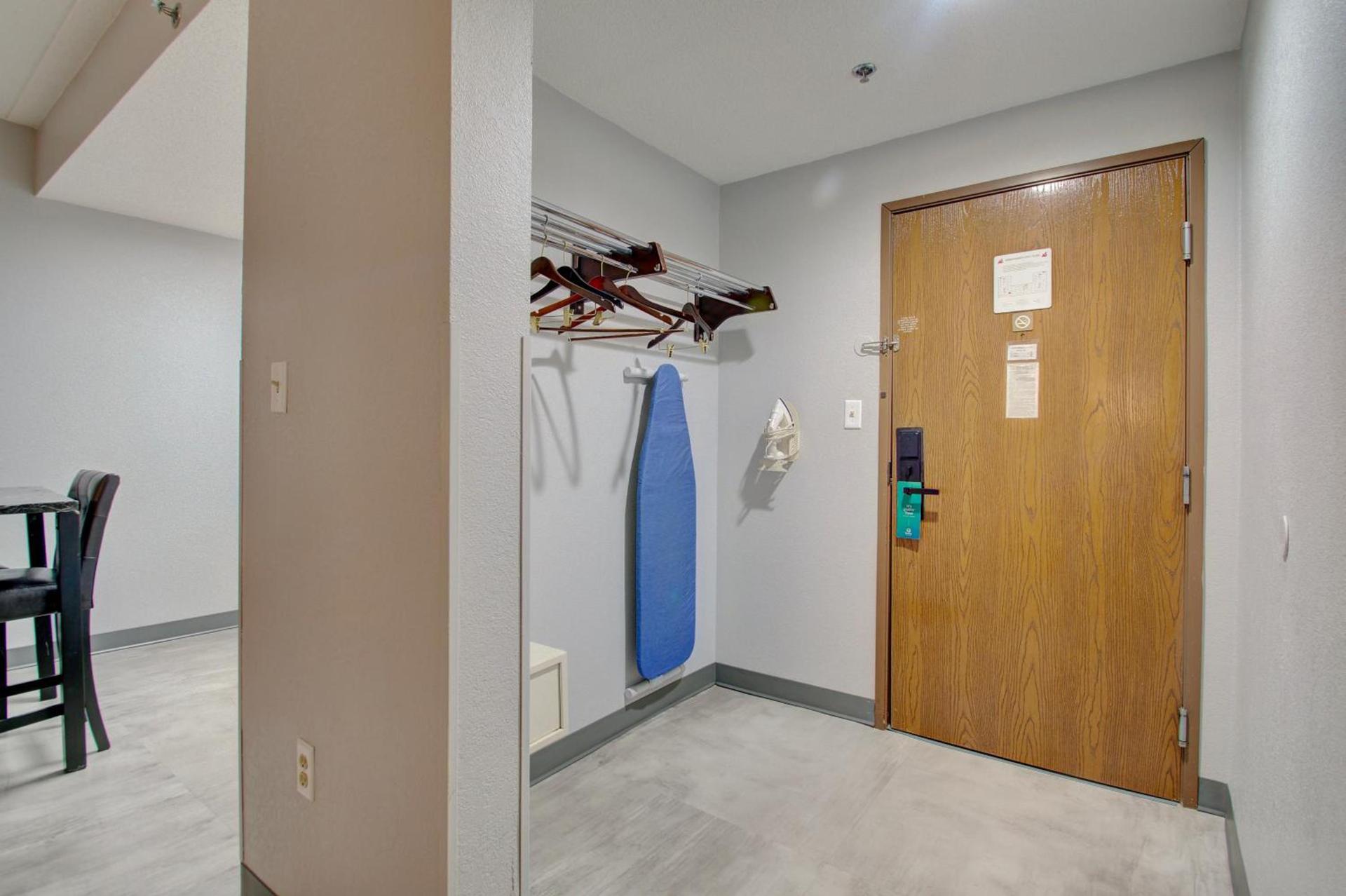 Quality Inn & Suites CVG Airport photo 51