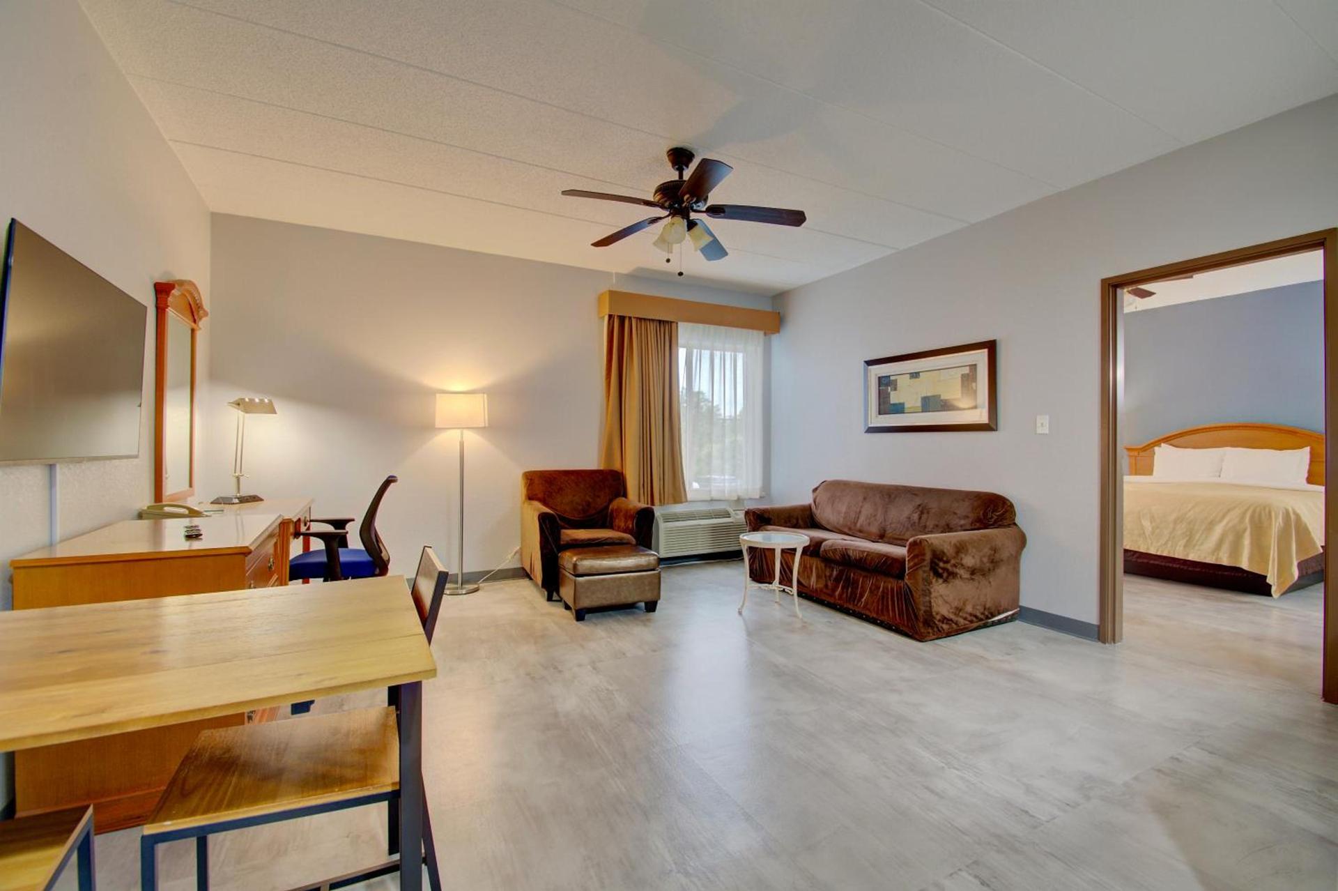 Quality Inn & Suites CVG Airport photo 62