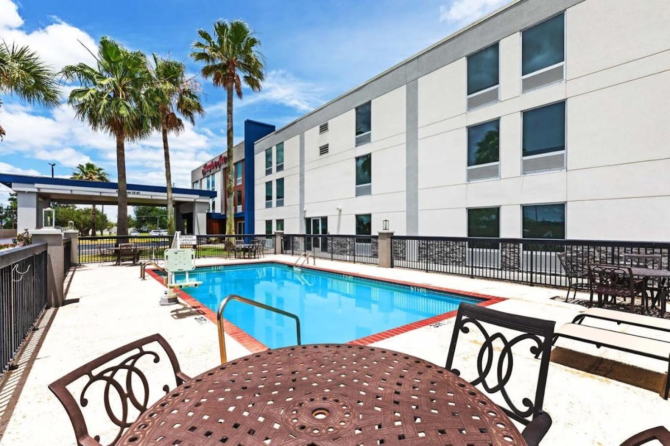 Hampton Inn Sulphur Lake Charles photo 39