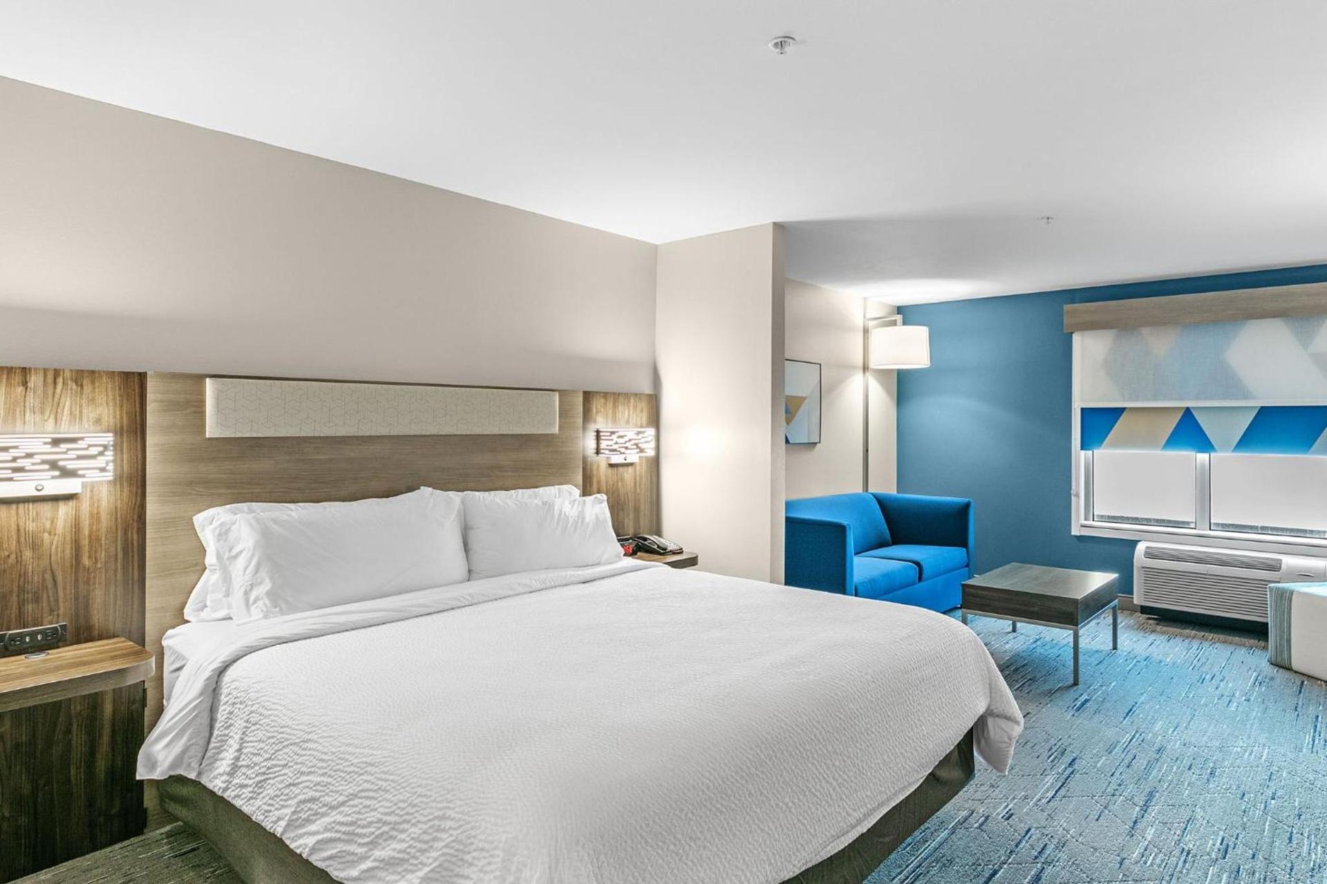 Holiday Inn Express and Suites - Nokomis - Sarasota South photo 32