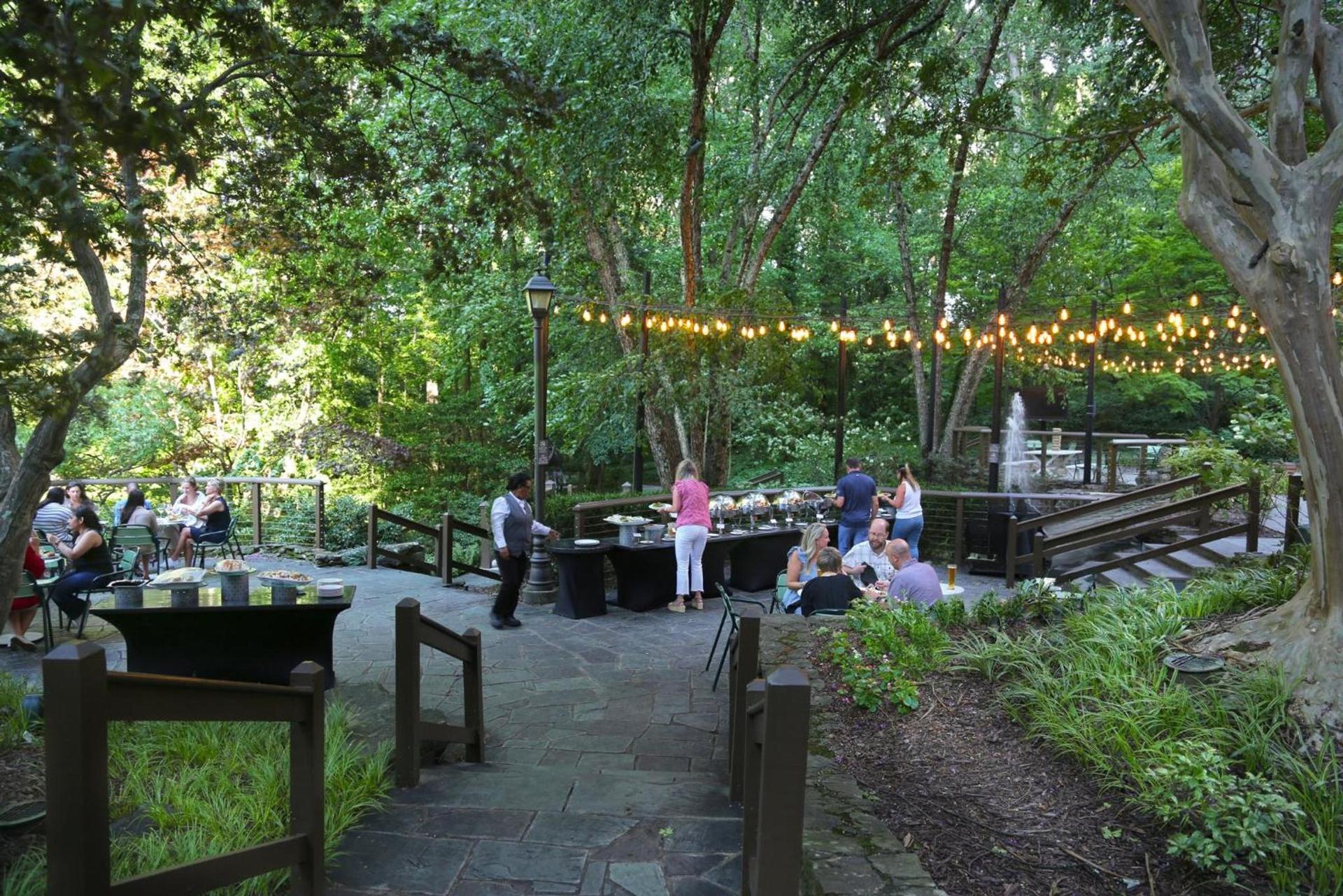 Crowne Plaza Atlanta Perimeter at Ravinia by IHG photo 37