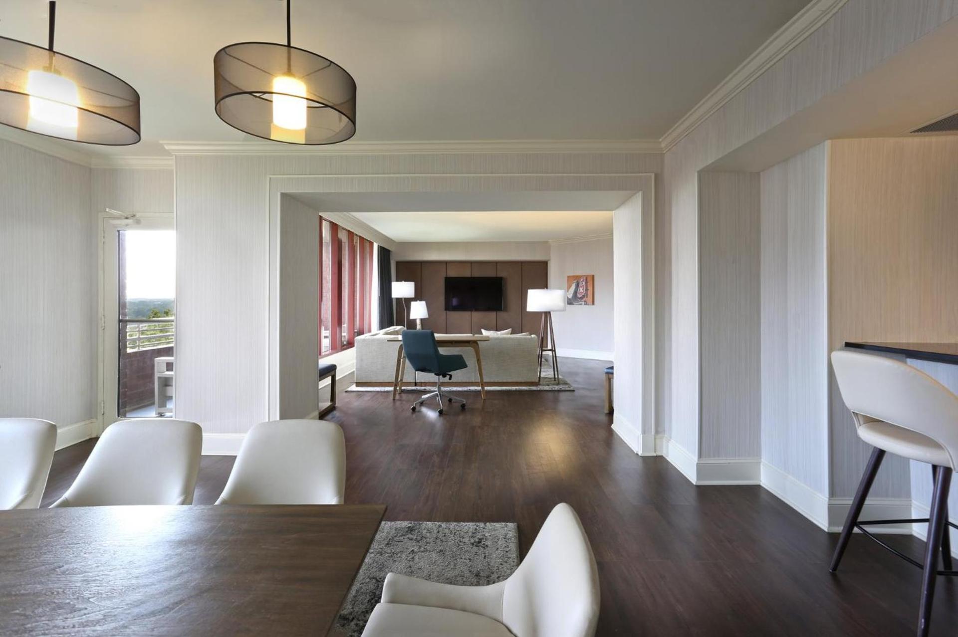 Crowne Plaza Atlanta Perimeter at Ravinia by IHG photo 41