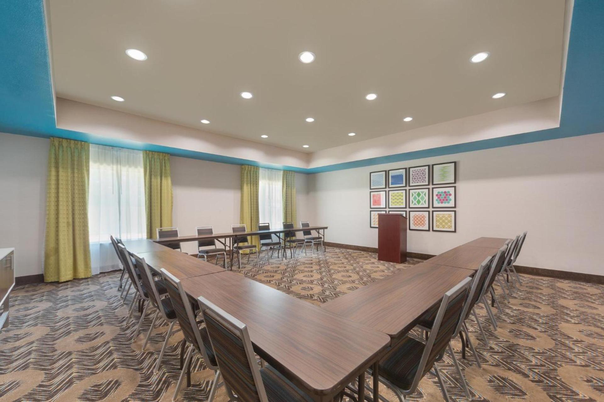 Holiday Inn Express Tomball by IHG photo 46