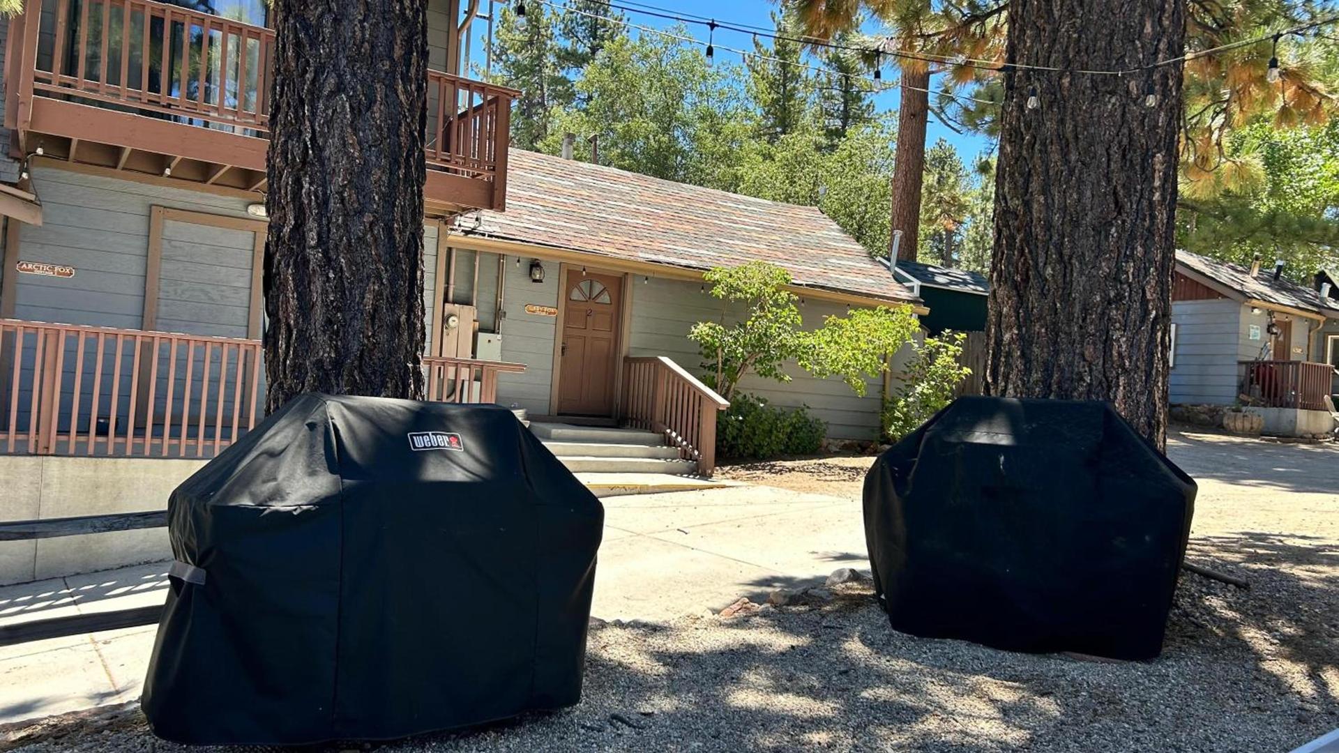Fox n Bear Cottages Big Bear photo 4