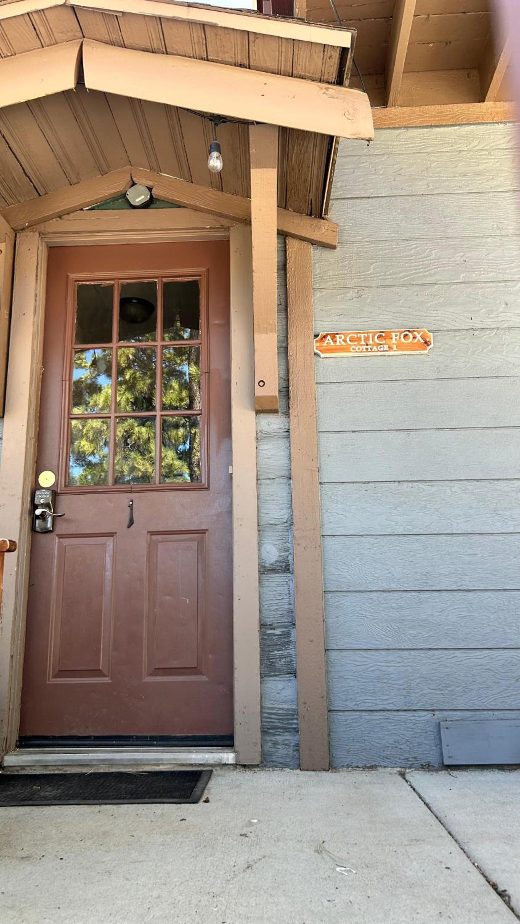Fox n Bear Cottages Big Bear photo 66