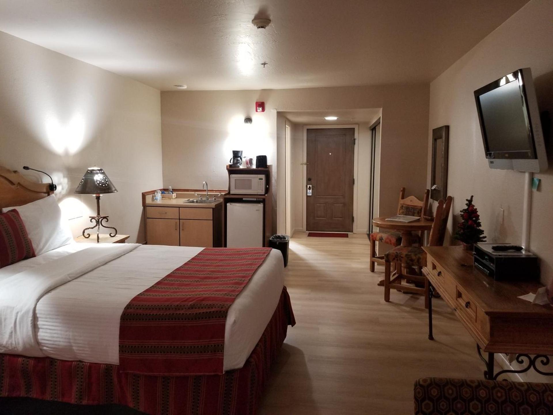 Beaver Creek Inn photo 12