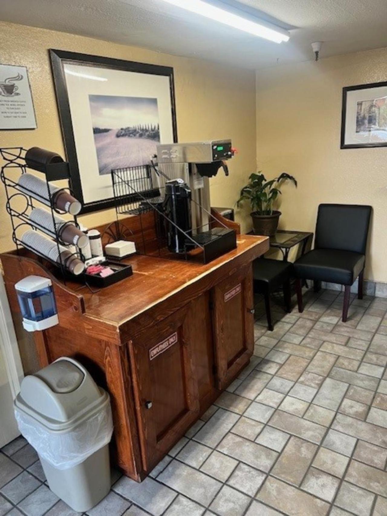 Heritage Inn La Mesa photo 35