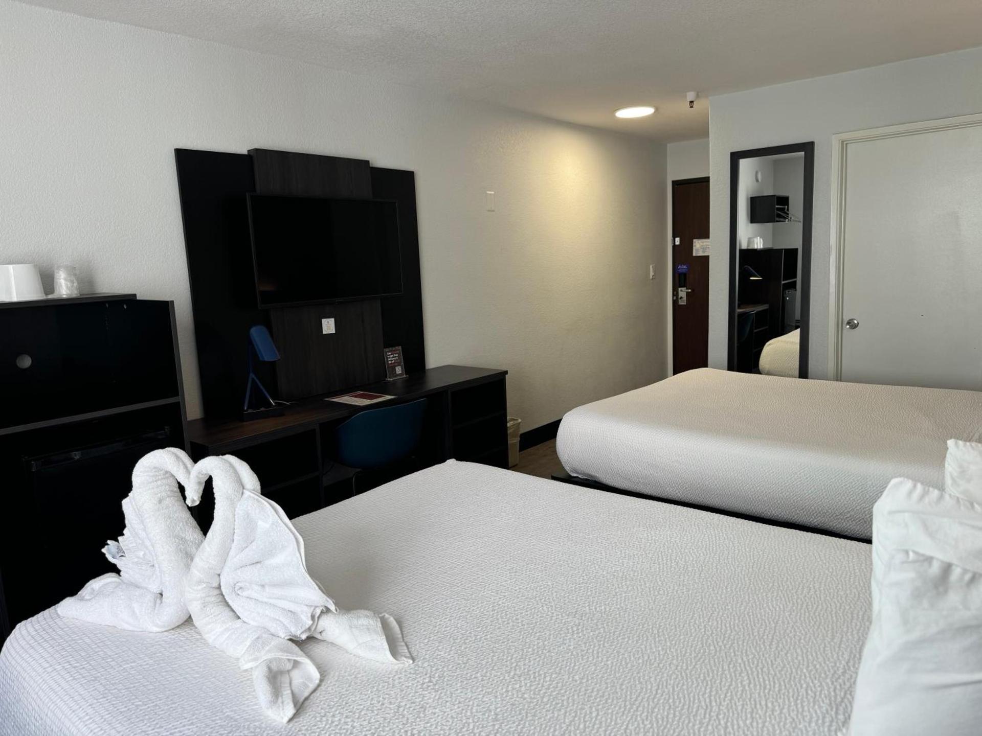 Motel 6 Hollywood photo 10