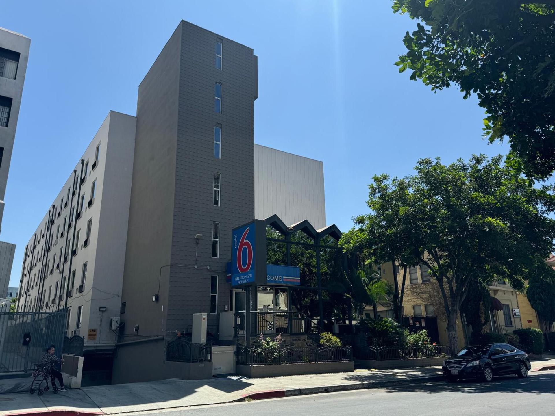 Motel 6 Hollywood photo 36