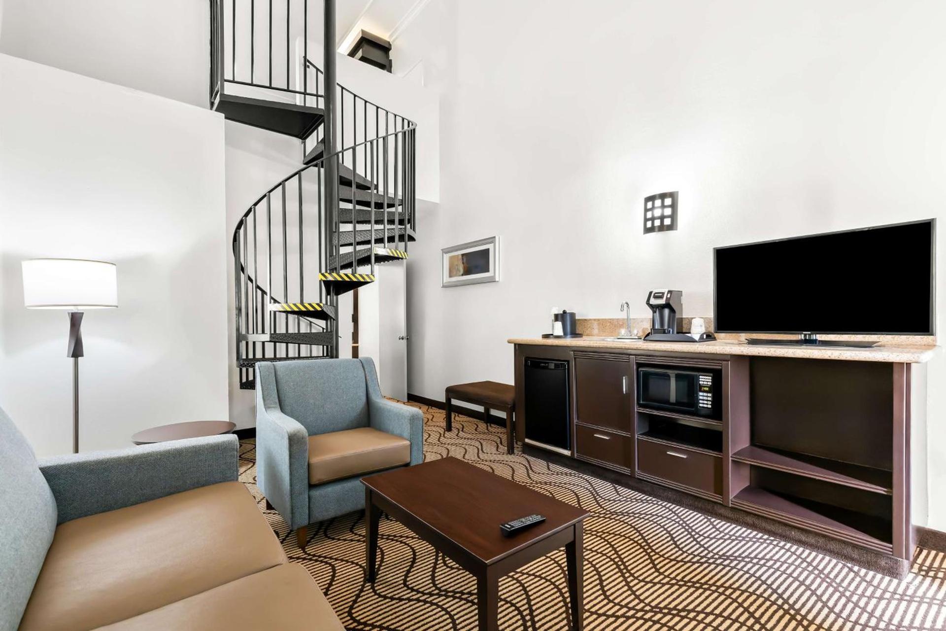 Best Western Plus Irvine Spectrum Hotel photo 7