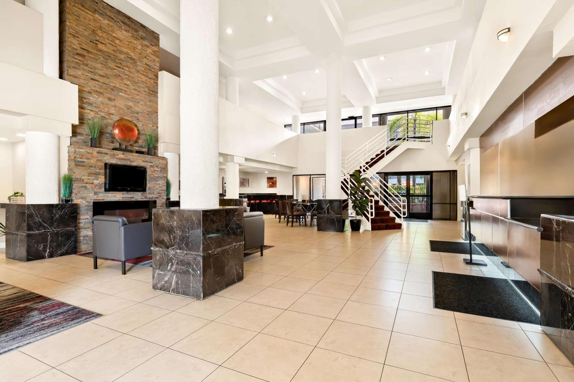 Best Western Plus Irvine Spectrum Hotel photo 3