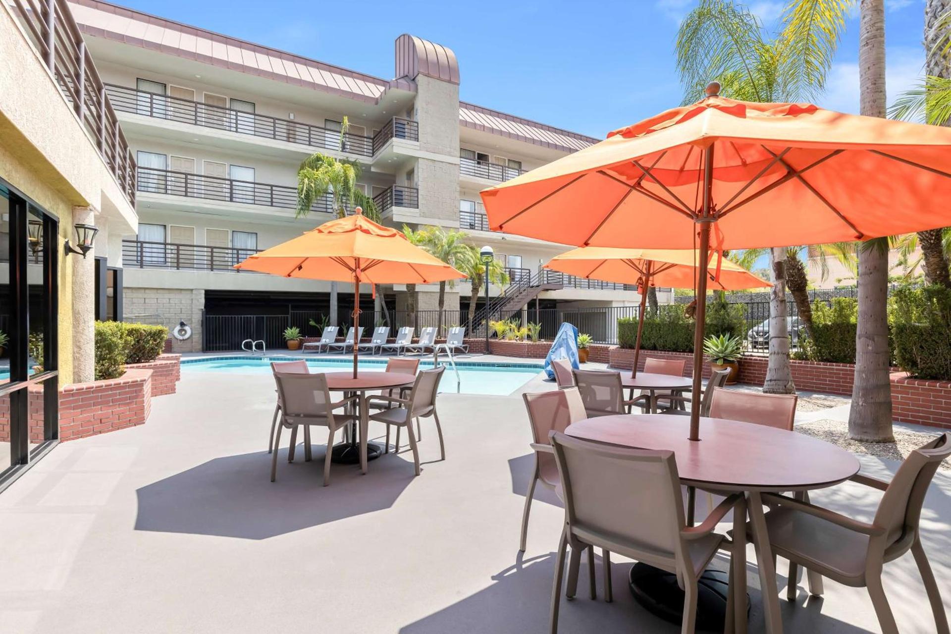 Best Western Plus Irvine Spectrum Hotel photo 10