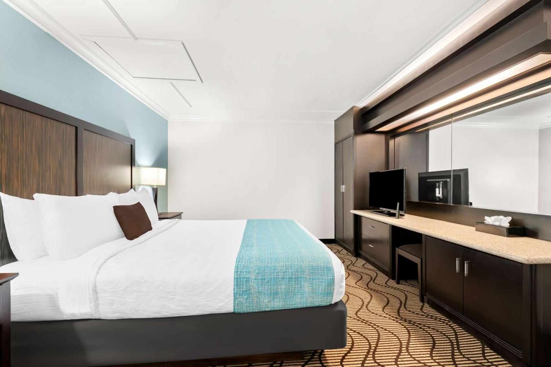 Best Western Plus Irvine Spectrum Hotel photo 22