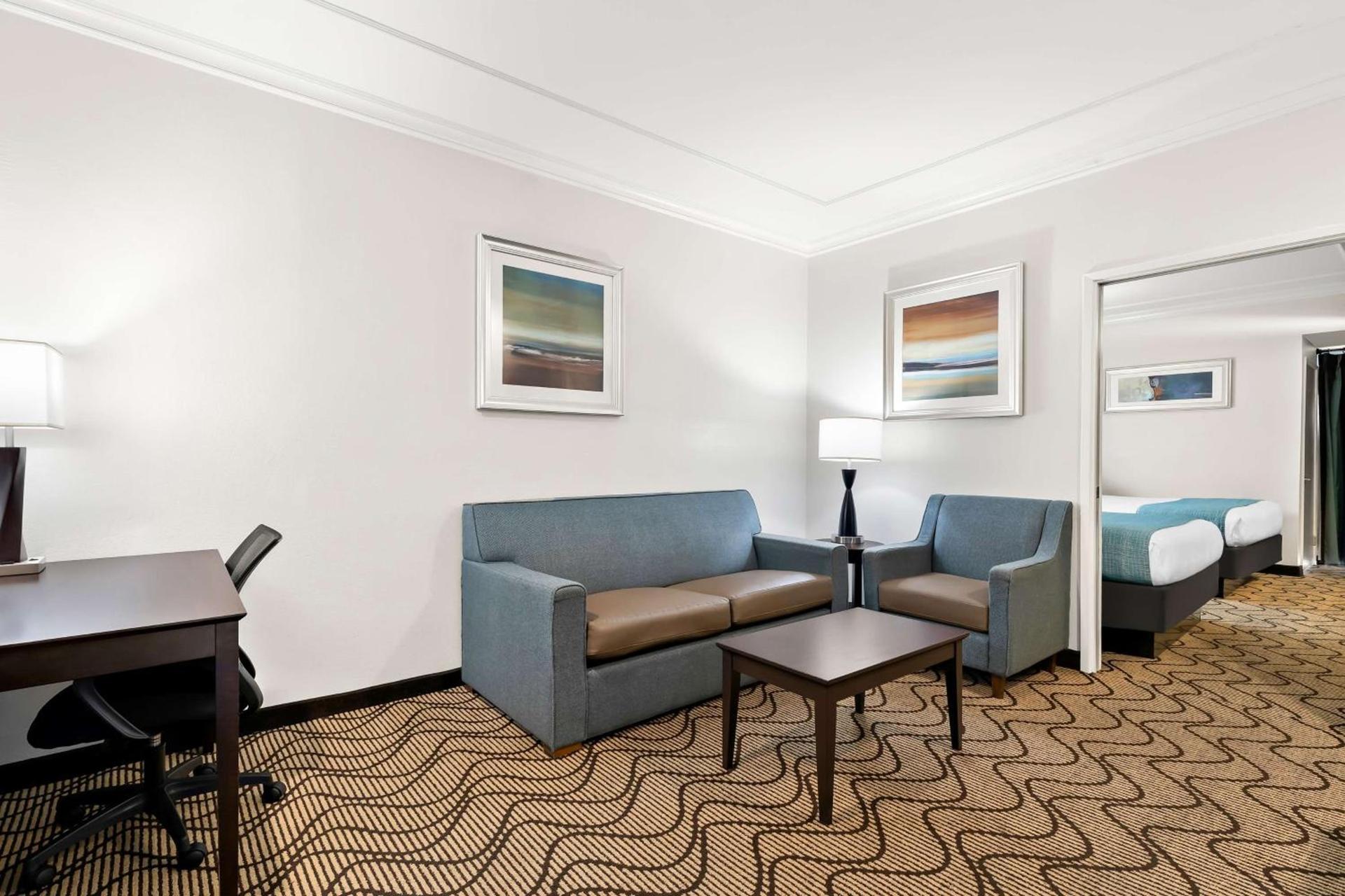 Best Western Plus Irvine Spectrum Hotel photo 23