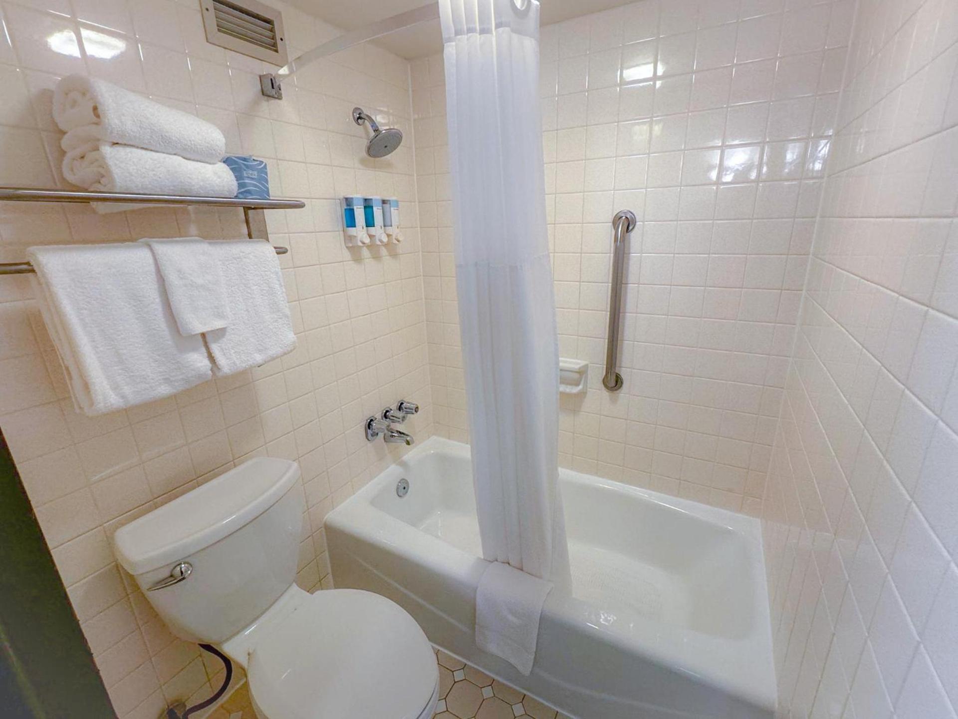 Wingate by Wyndham St Louis-Fenton Route 66 photo 12
