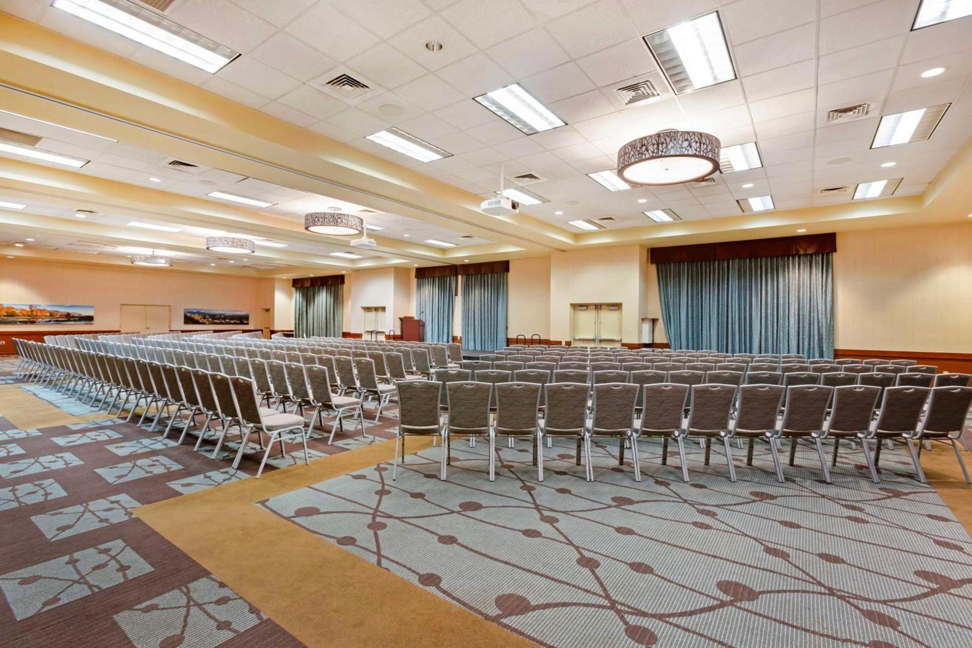 Best Western Plus GranTree Inn photo 11