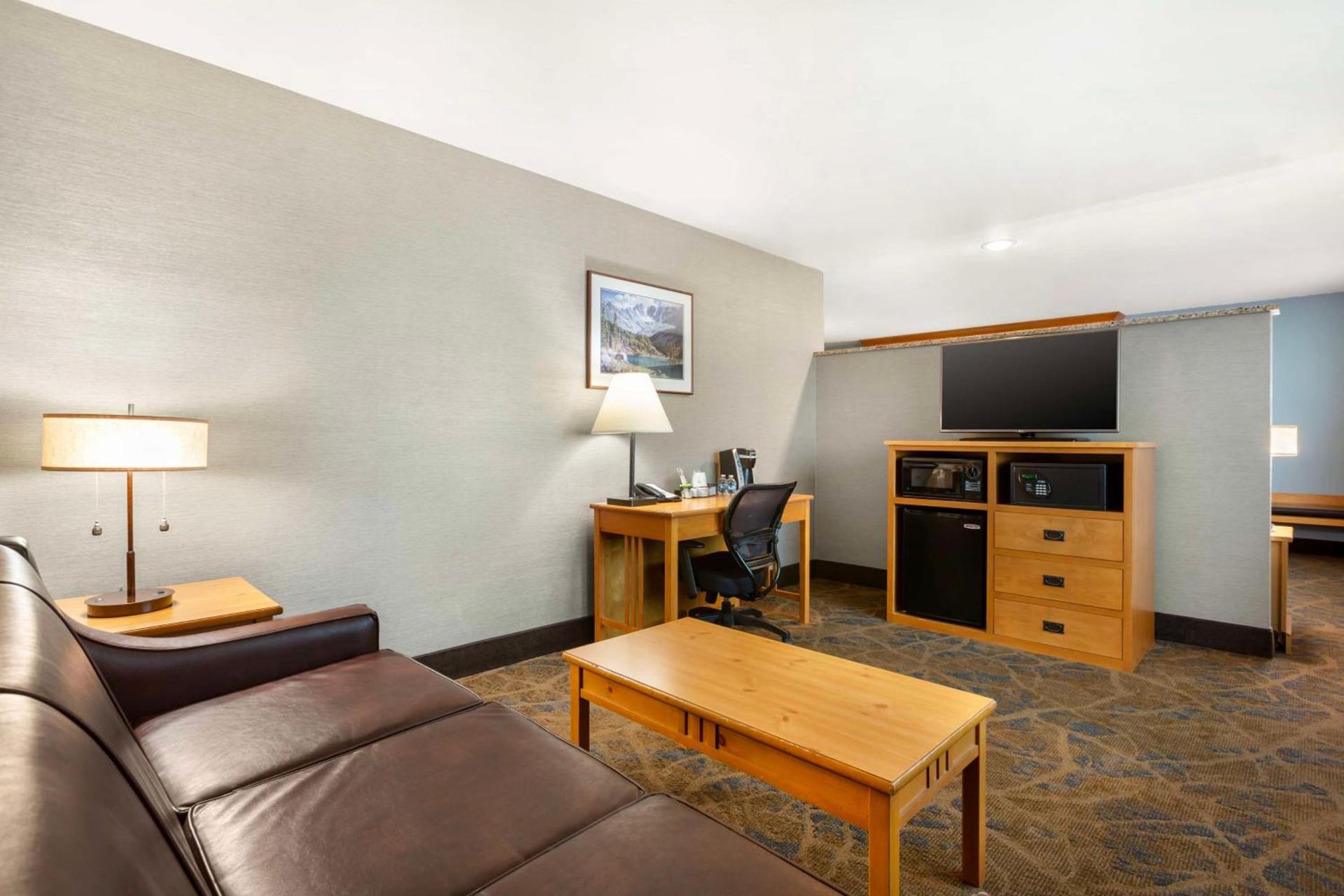 Best Western Plus GranTree Inn photo 19
