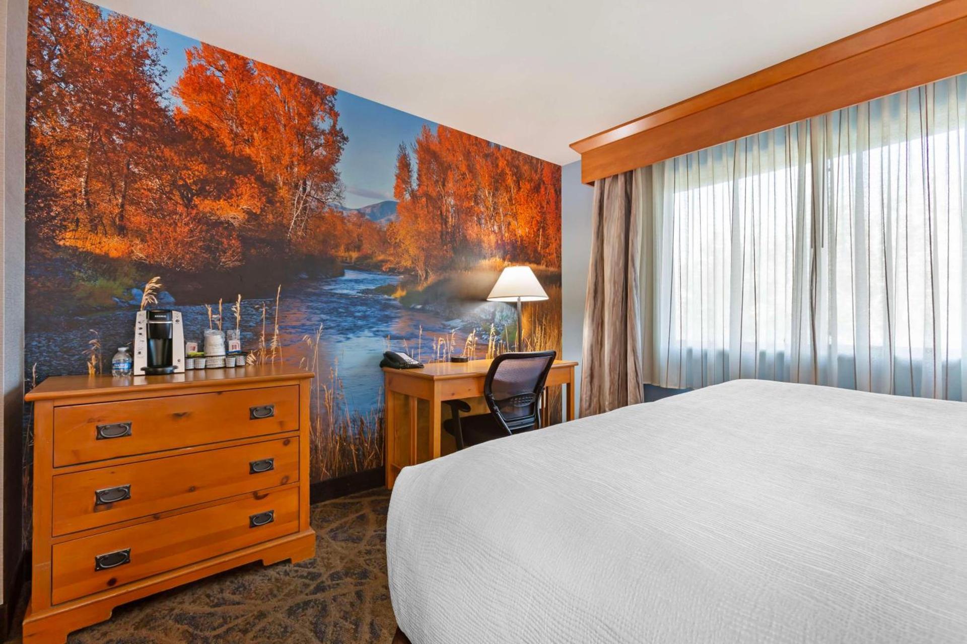 Best Western Plus GranTree Inn photo 25