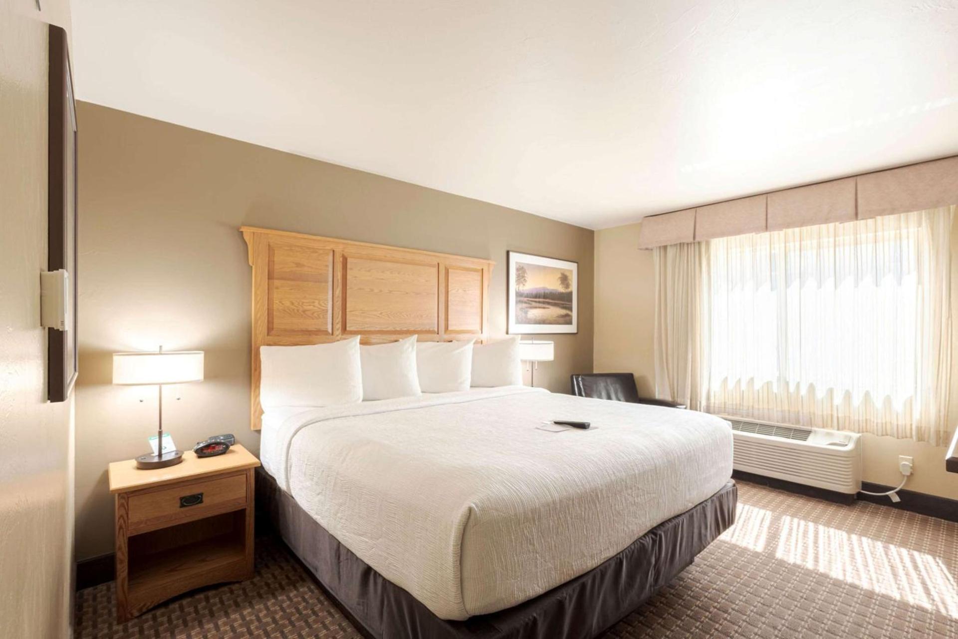 Best Western Plus GranTree Inn photo 26