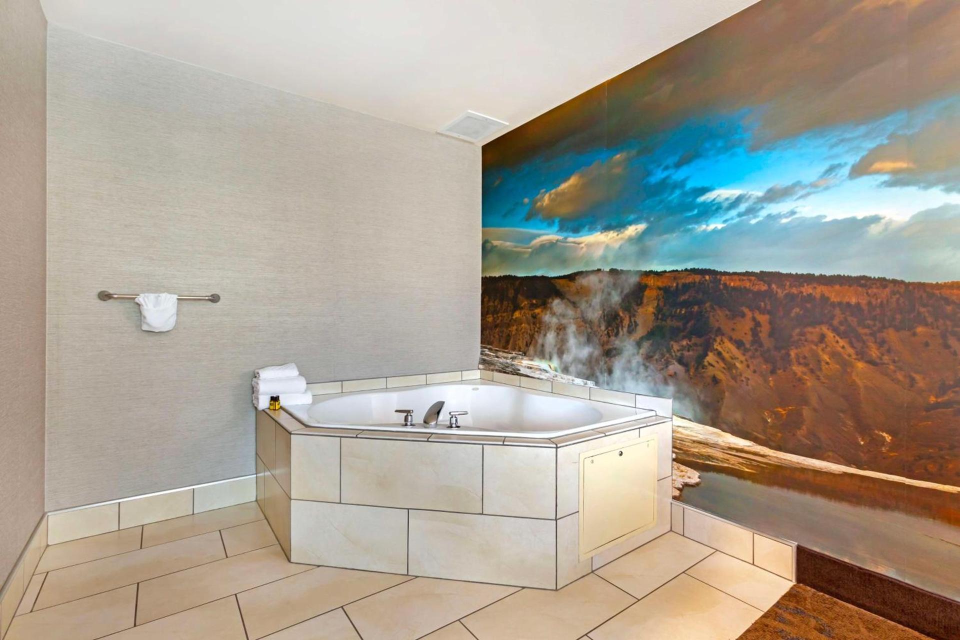 Best Western Plus GranTree Inn photo 34
