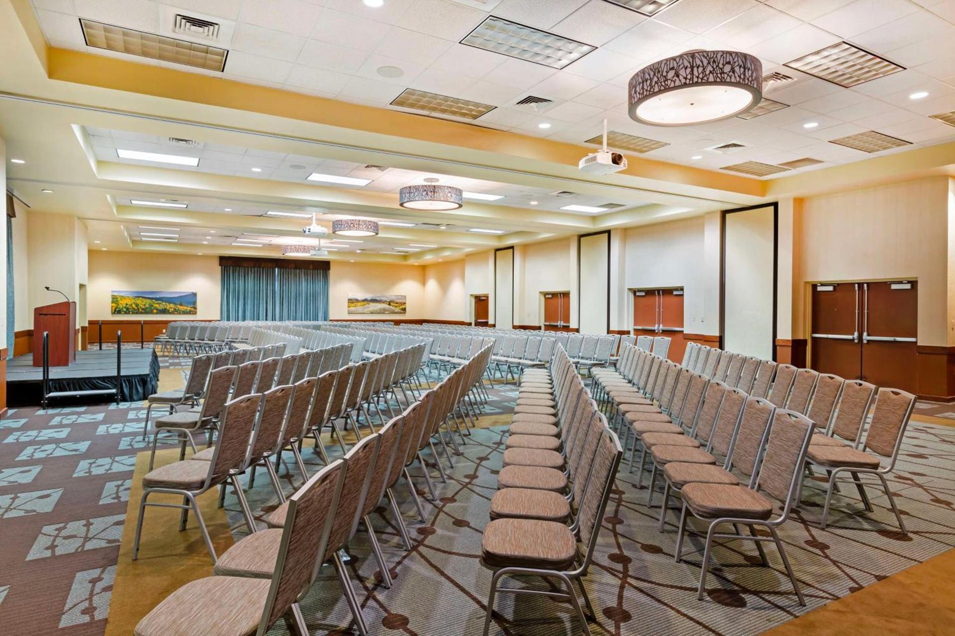 Best Western Plus GranTree Inn photo 51